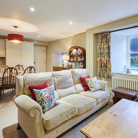 Host & Stay - Tithe Barn Cottages Easington Exteriör bild
