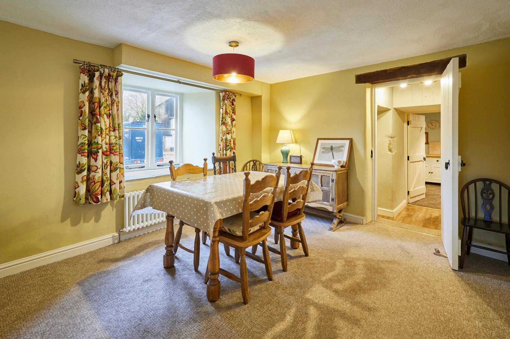 Host & Stay - Tithe Barn Cottages Easington Rum bild